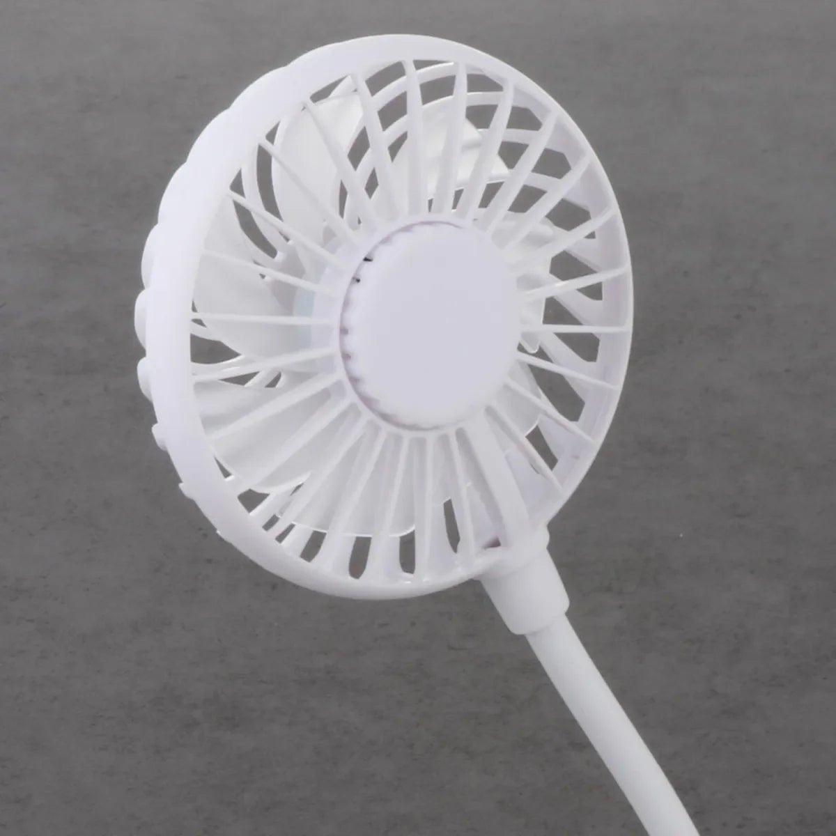 Mini Ventilateur Portable - BreezeMate™ - Blanc - Branche ton Univers !