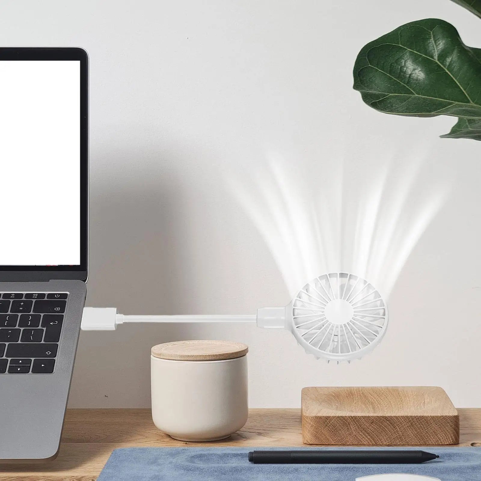 Mini Ventilateur Portable - BreezeMate™ - Blanc - Branche ton Univers !